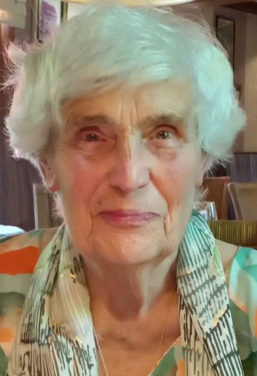 Madame Geneviève RIVIERE née SCHRYVE